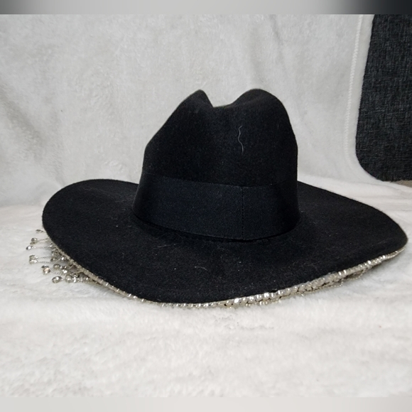 Your Time To Shine Black Fedora - Picture 3 of 4